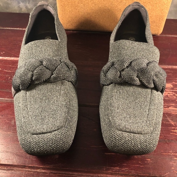 Vivala Women's Classic Square Toe Penny Loafers Grey Size 9 - Picture 4 of 9